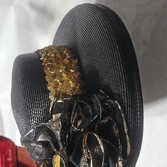 Kentucky Derby or Church Hat 👒 - Picture 7 of 9